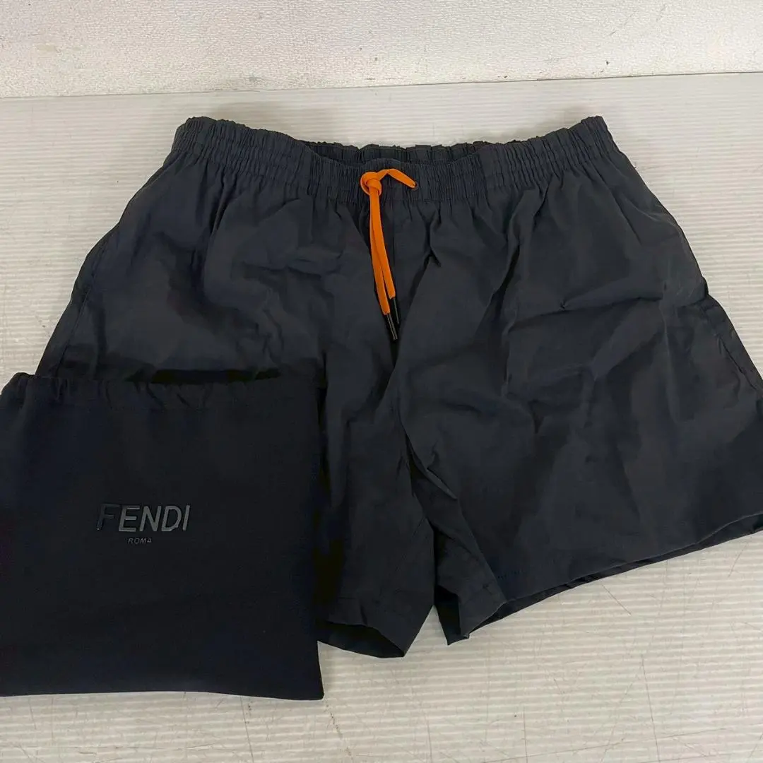 2025年最新】フェンディ水着の人気アイテム - メルカリ