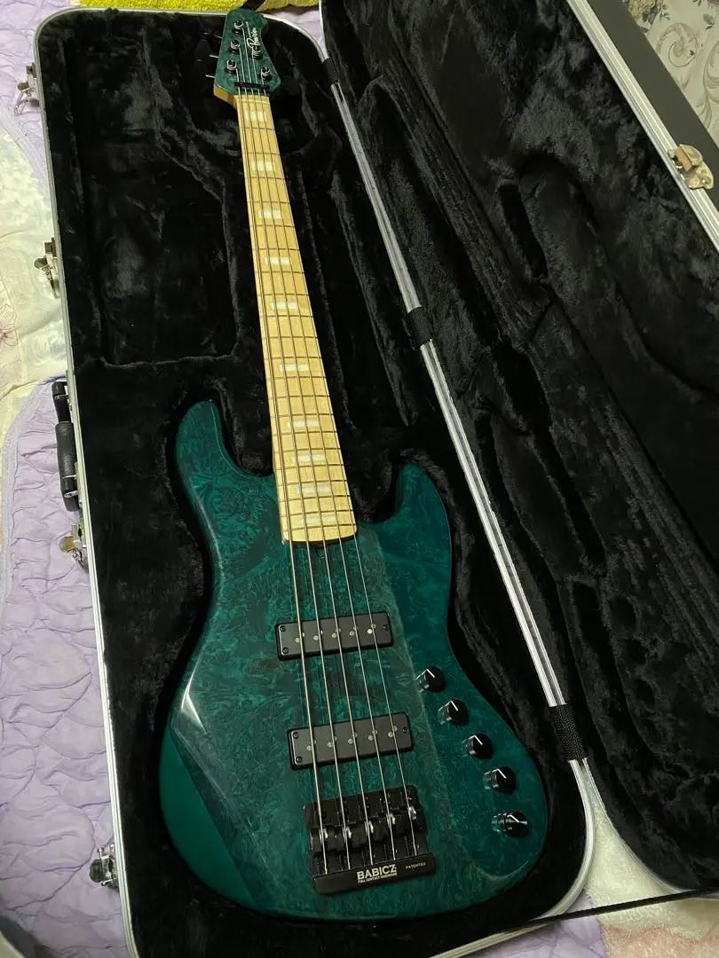 BABICZ （バビッツ） / 6点支持トレモロブリッジ BABICZ ( バビッツ ) FCH Original Series 6 Hole Strat Tremolo