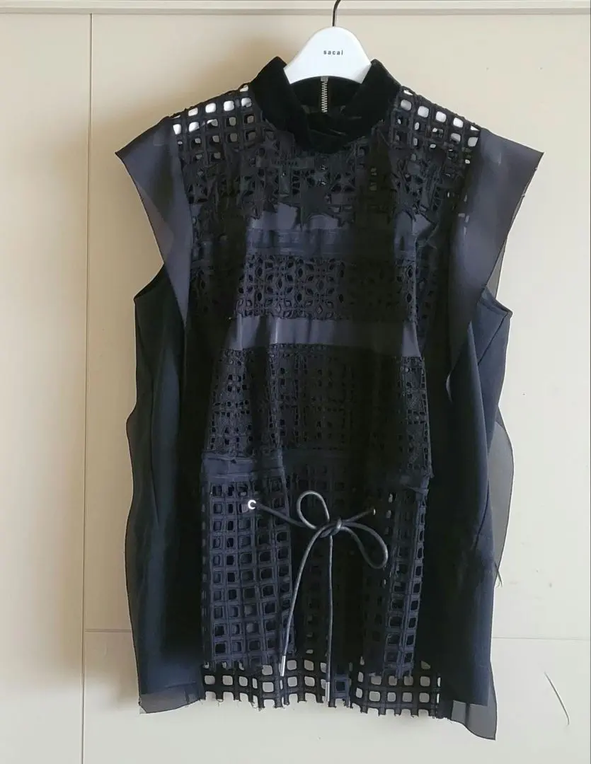 美品 sacai サカイ レースプリーツトップス ノースリーブ