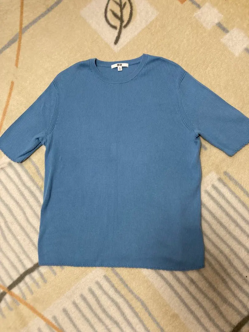 Thumbnail of Price reduced: Uniqlo short-sleeved knit, size XL