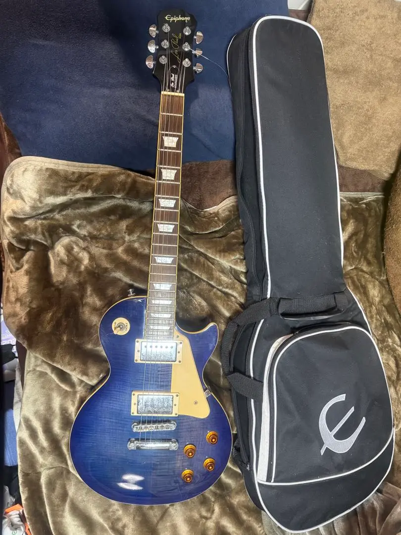 売り切り‼️Epiphone Les Paul Standard 青 ケース付き 2025年最新】Epiphoneレスポールスタンダードケース付きの人気