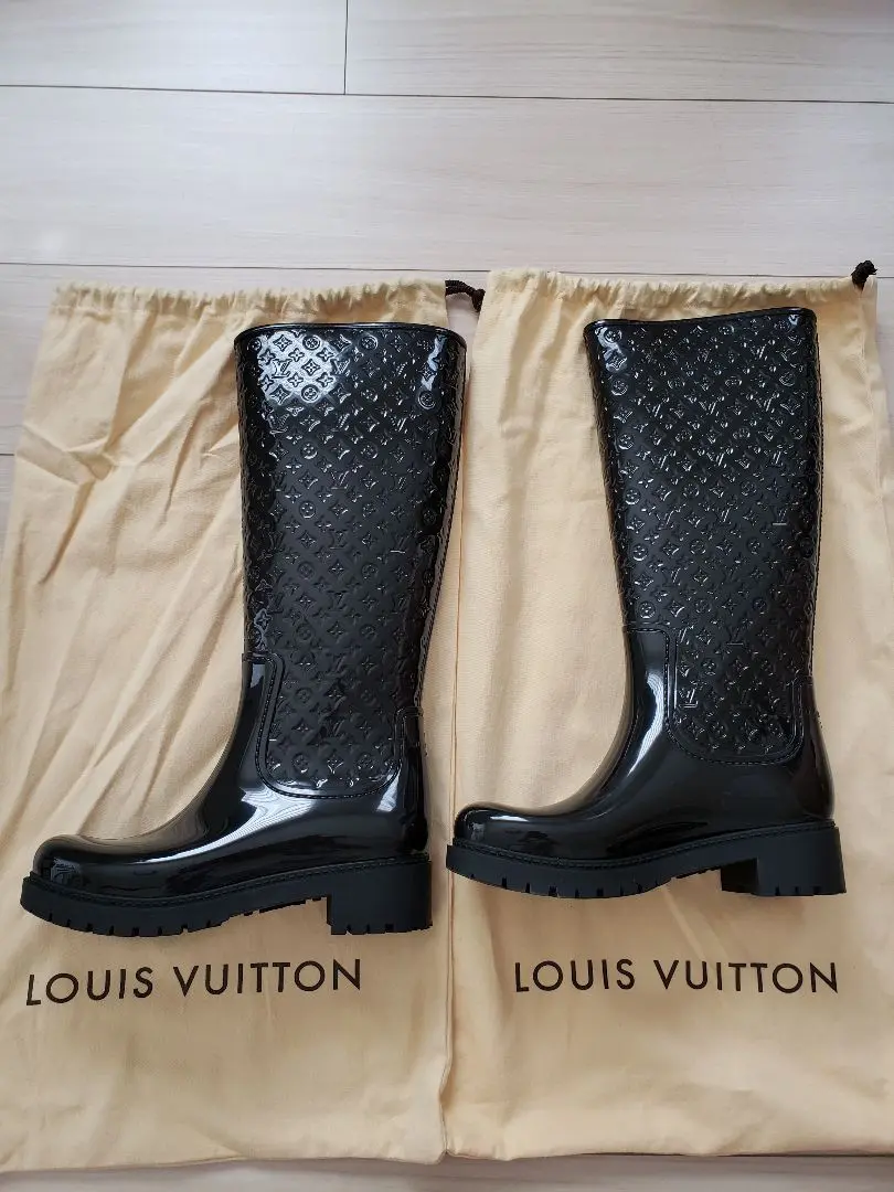 2025年最新】LOUIS VUITTON 長靴・レインシューズの人気アイテム