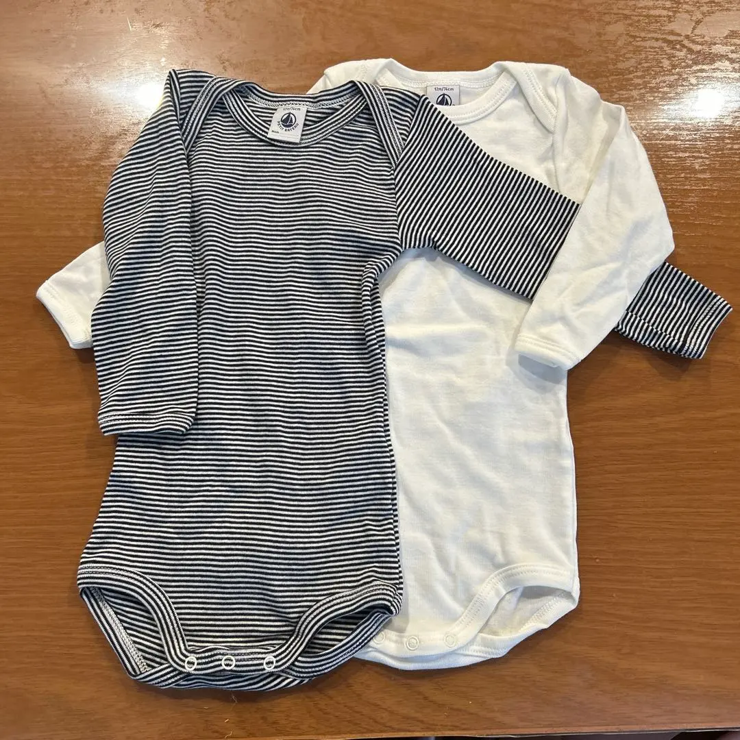 Thumbnail of Petit Bateau romper underwear (2 pieces), short-sleeved front-opening rompers (2 pieces) x 2 sets