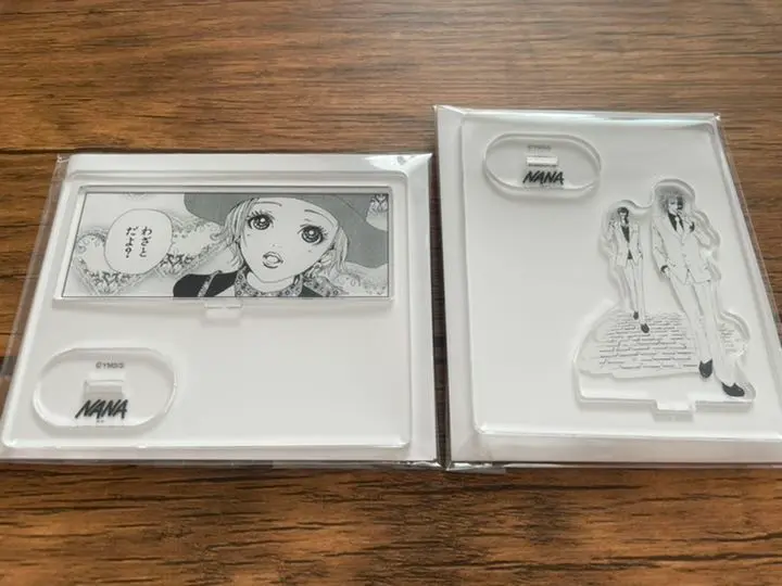 NANA 矢沢あい 本城蓮 レン カード 缶バッジ ギターピック 10点セット NANA 矢沢あい 本城蓮 レン カード 缶バッジ ギターピック 10点