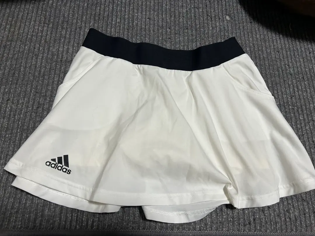 愛迪達 Climalite 裙褲 白色 的縮圖