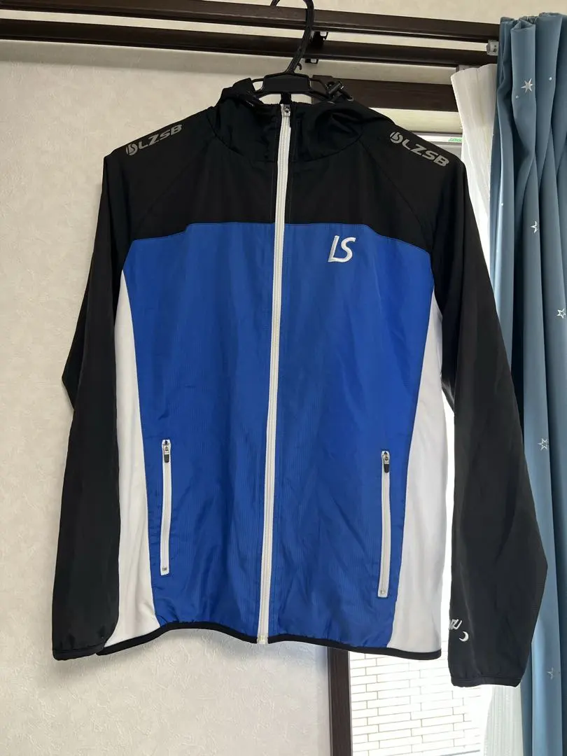 Thumbnail of LUZeSOMBRA Windbreaker