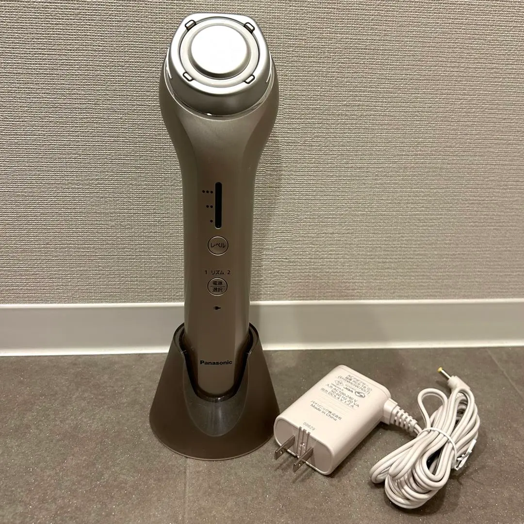 Thumbnail of Panasonic Facial Device EH-SR73