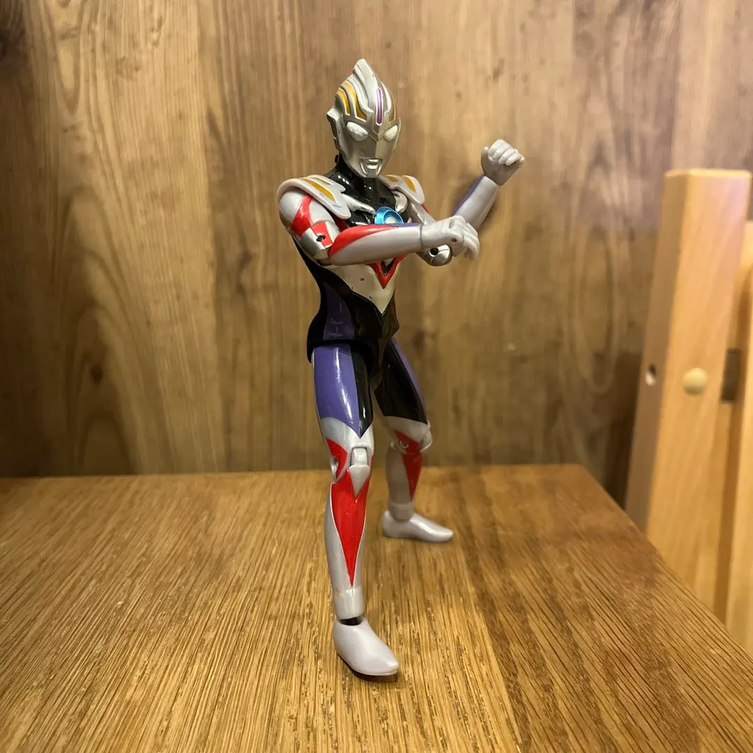 Amazon.co.jp: ムービーモンスターシリーズ ウルトラマン
