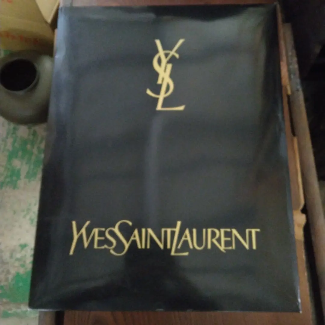 Yves Saint Laurent ダウンケット 150×200cm 2025年最新】イヴサンローラン ダウンケット の人気アイテム
