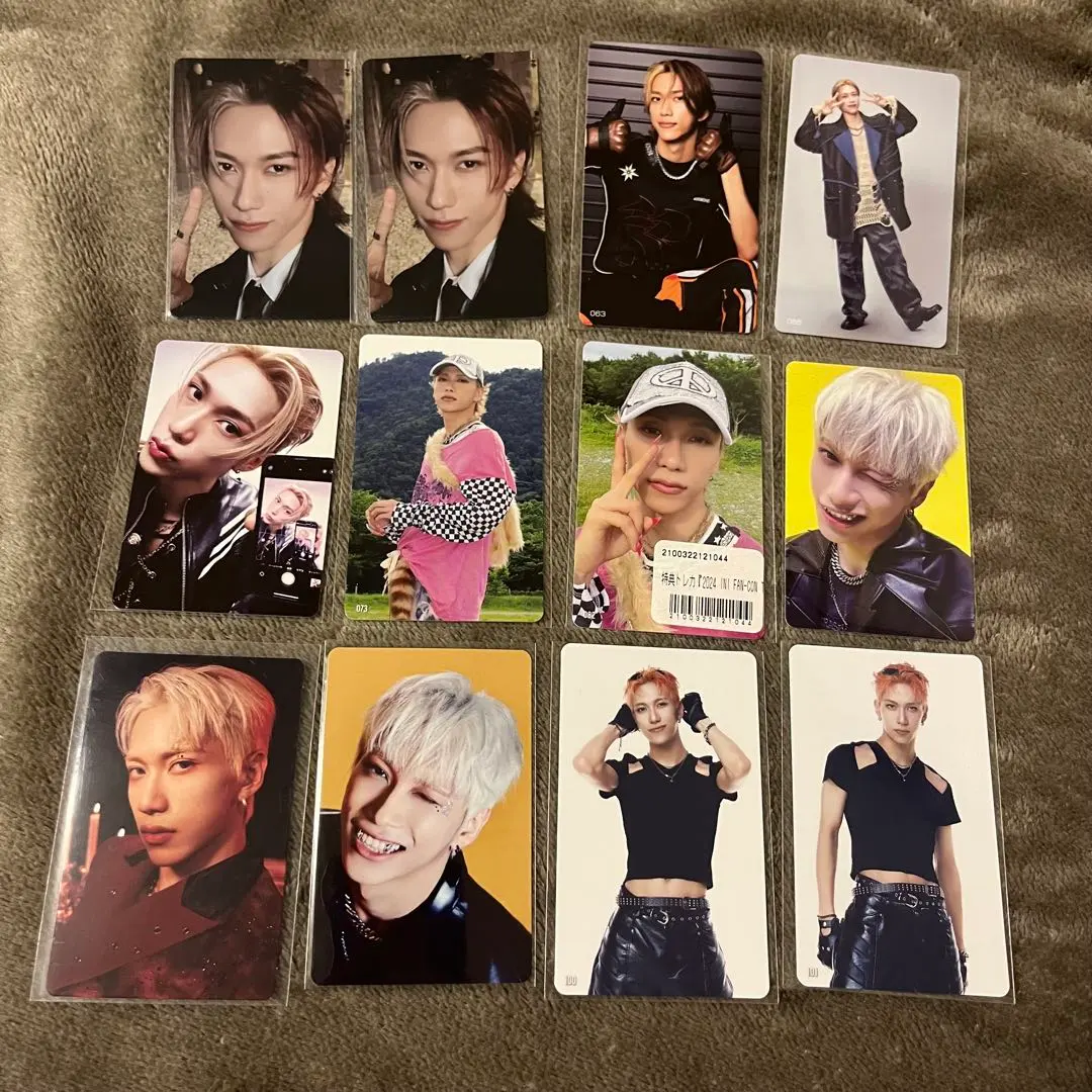 Thumbnail of [Final Price Drop] INI Rihito Ikezaki Trading Card Set