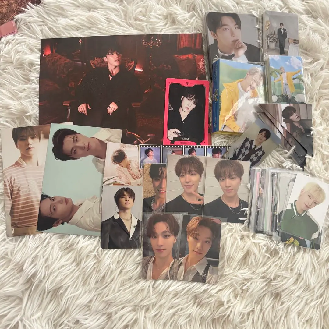 Thumbnail of SEVENTEEN Dino DINO trading card photocard