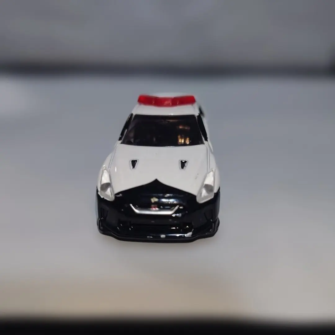 Thumbnail of Tomica Nissan GT-R Police Car (Tochigi Prefectural Police)
