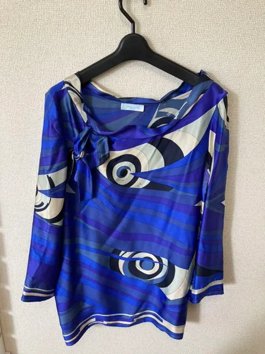 2025年最新】EMILIO PUCCI チュニックの人気アイテム - メルカリ