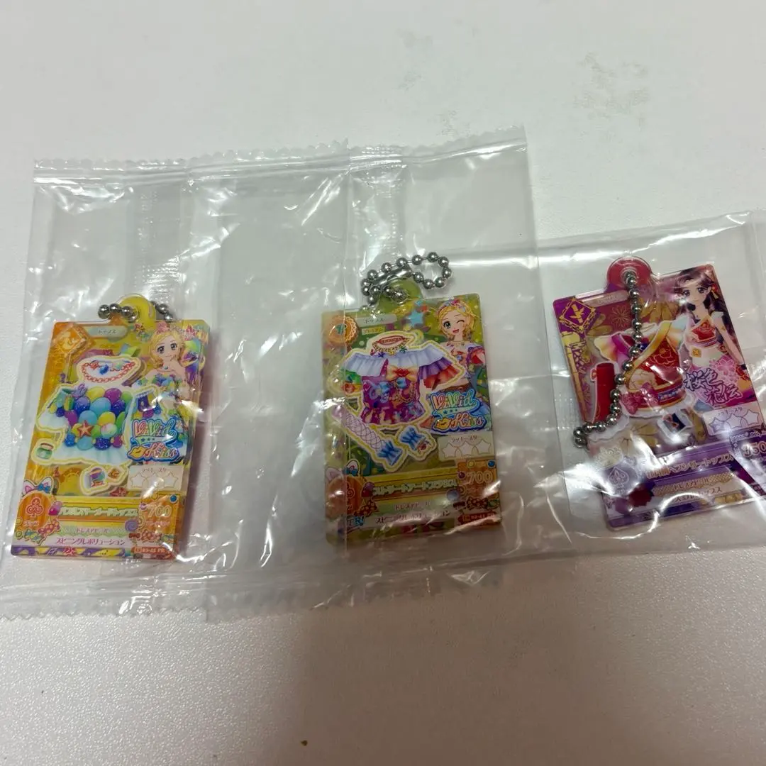 Thumbnail of Aikatsu! Keychains Hinaki Shinjo and Miyabi Fujiwara