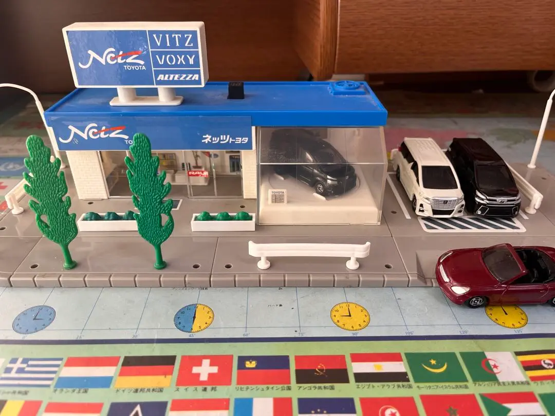 Tomica Tomicatown Netz Toyota / Tomica Tomicatown Toyota car
