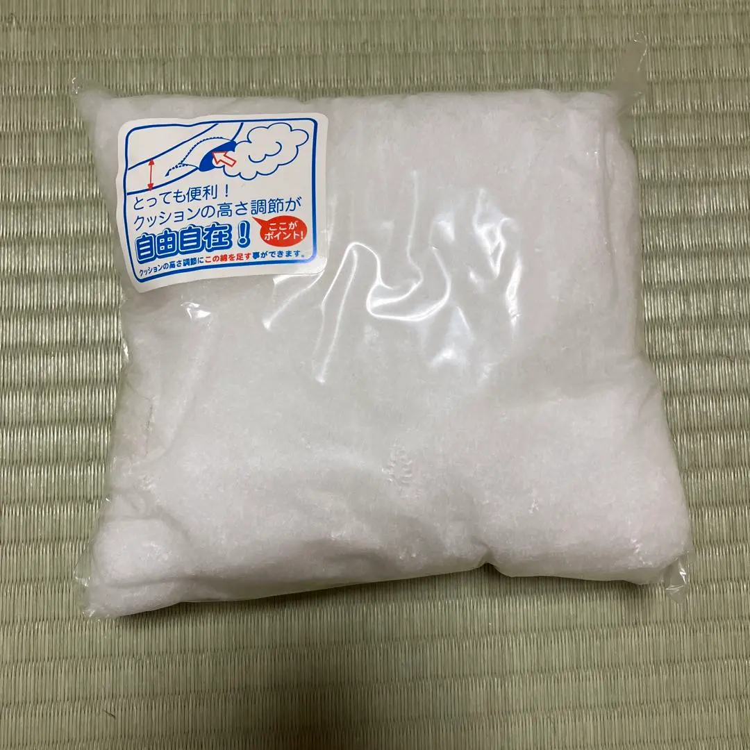 Thumbnail of 50g of cotton for cushions