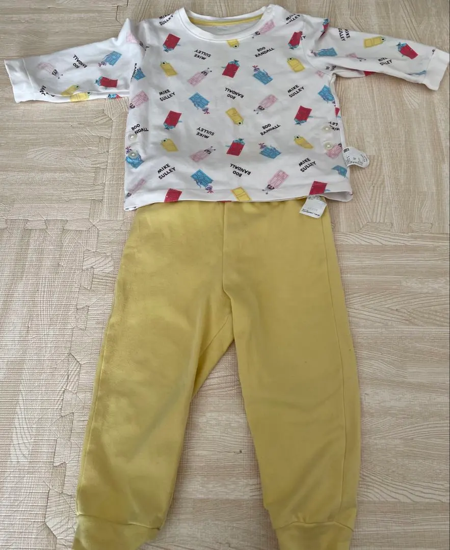 优衣库 睡衣 怪兽电力公司 90 的縮圖