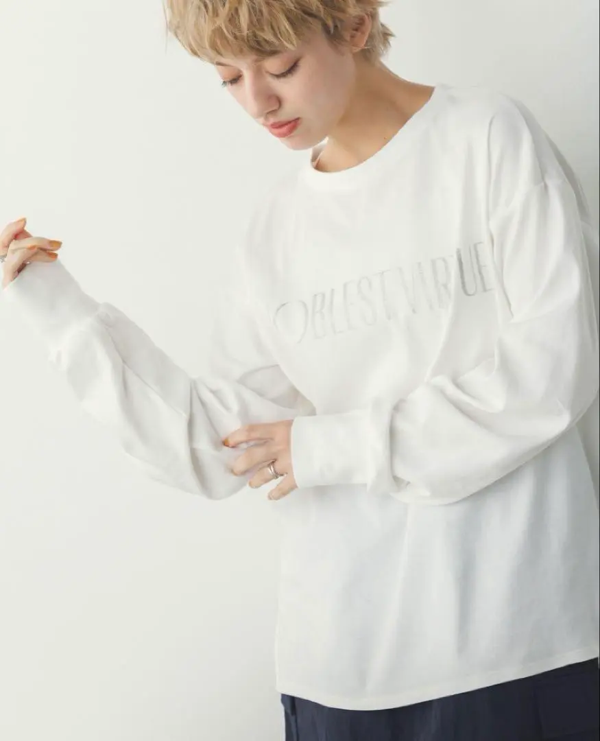 Thumbnail of hunch Hunch Lame Logo Print Long Sleeve T-shirt Relaxed Fit Stylish