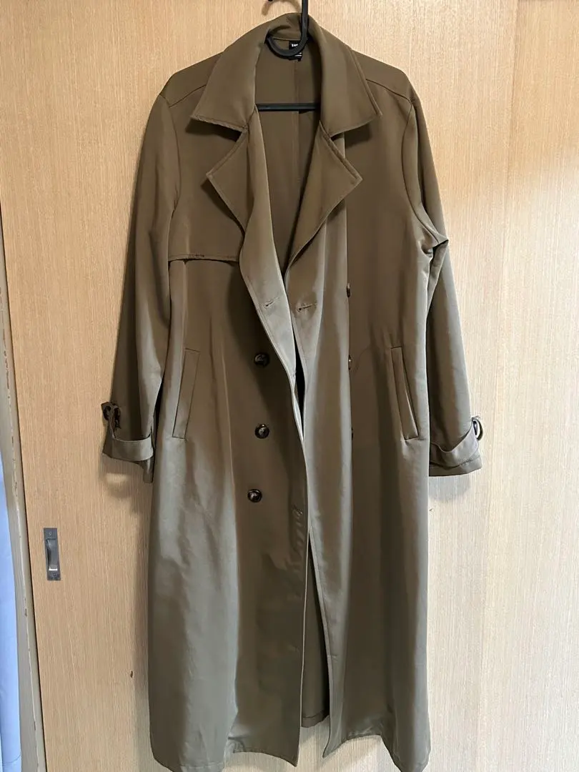 Thumbnail of Trench coat ★ Size: L