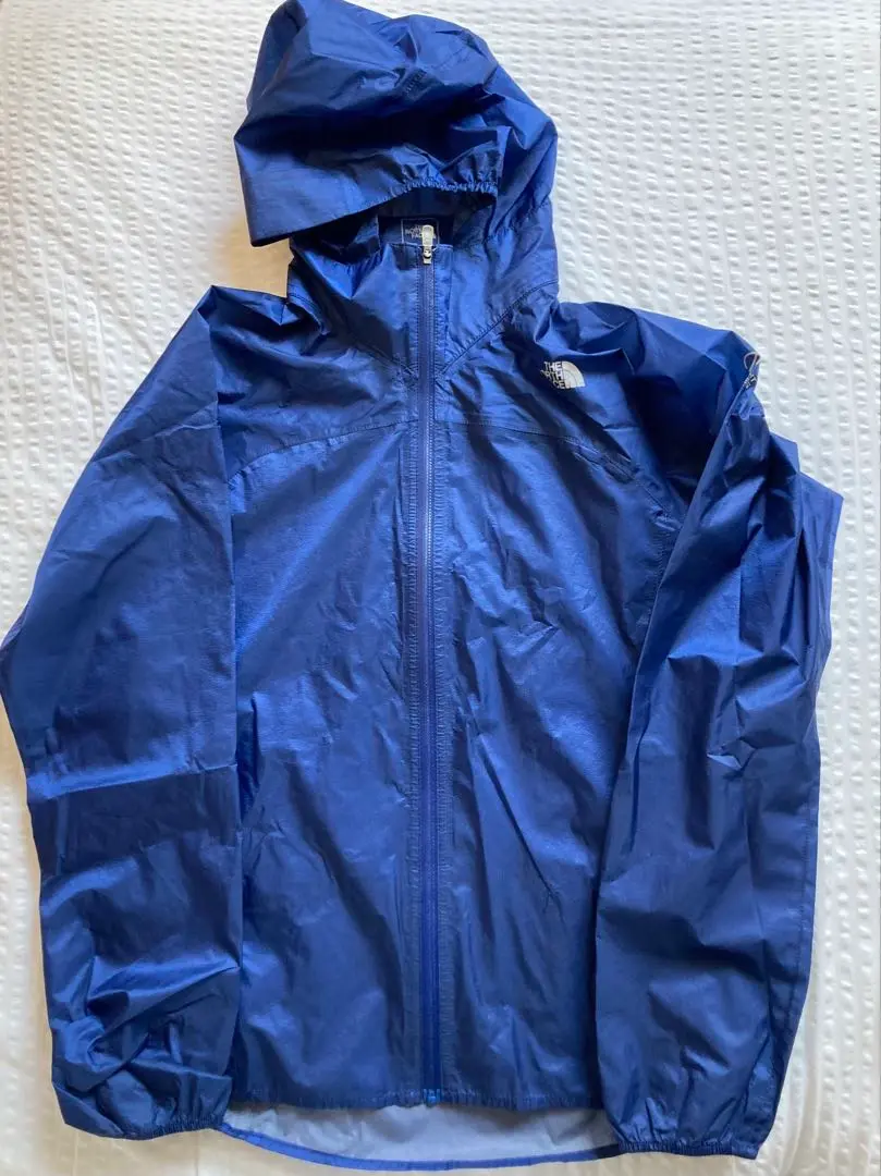 【美品】ザ・ノースフェイス ストライクトレイルフーディＬ ザ・ノース・フェイス ストライクトレイルフーディ | ライト