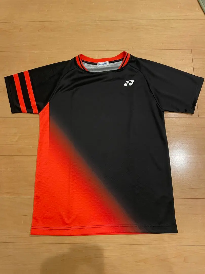 NTT東日本限定ウェア　YONEXレア YONEX 『ネコポス便対応商品（1点まで）』YONEX ゲームシャツ