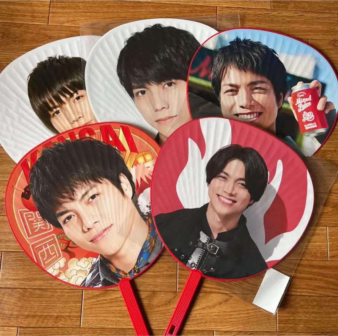 【バラ売り可】WEST 重岡大毅 アクスタ ぬくぬく服フック うちわ 公式グッズ ジャニーズWEST - 重岡大毅 ぬくぬく服ふっくの通販 by mi〜's