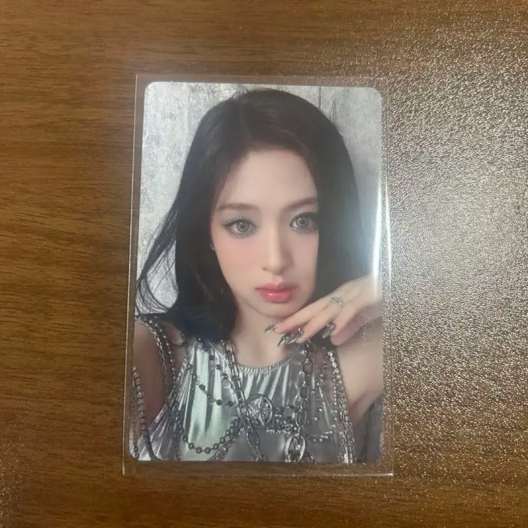 Thumbnail of BABYMONSTER Trading Card Ahyeon