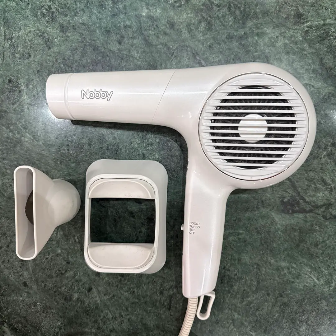 ★定価25,300円★業務用 Nobby NB4000 ドライヤー ノビー 白 ☆定価25,300円☆業務用 Nobby NB4000 ドライヤー ノビー 白