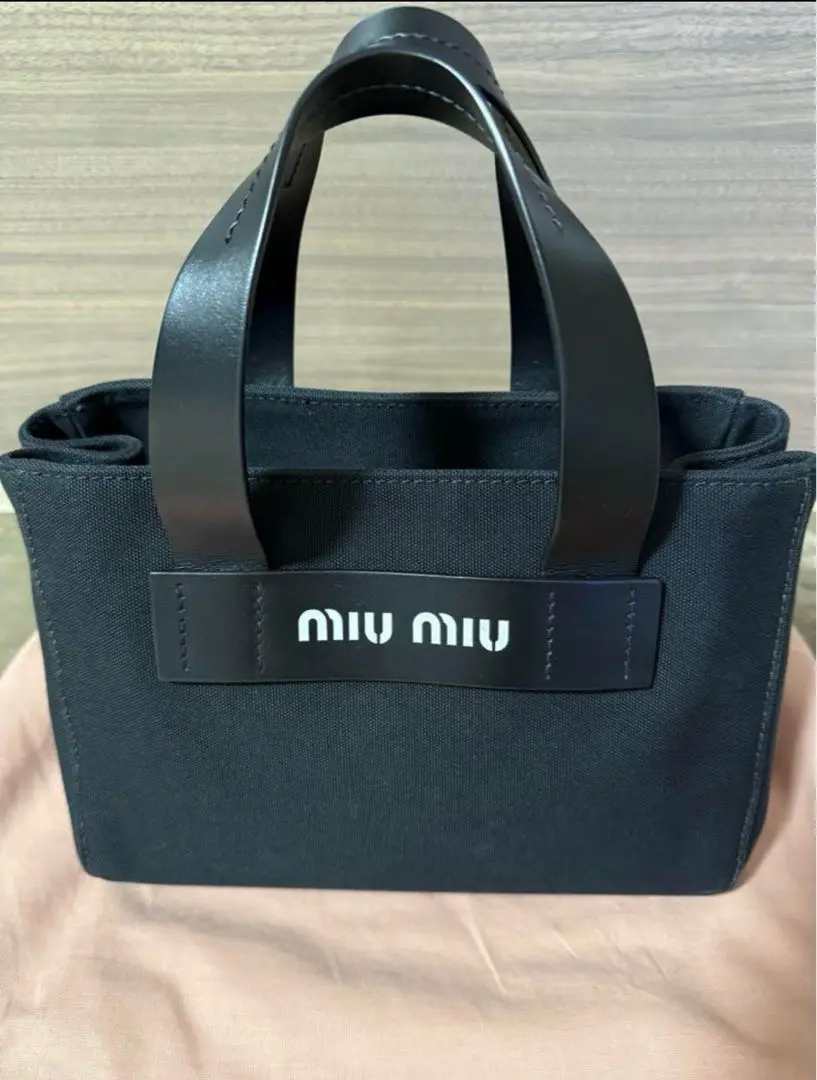2025年最新】miumiu カナパの人気アイテム - メルカリ