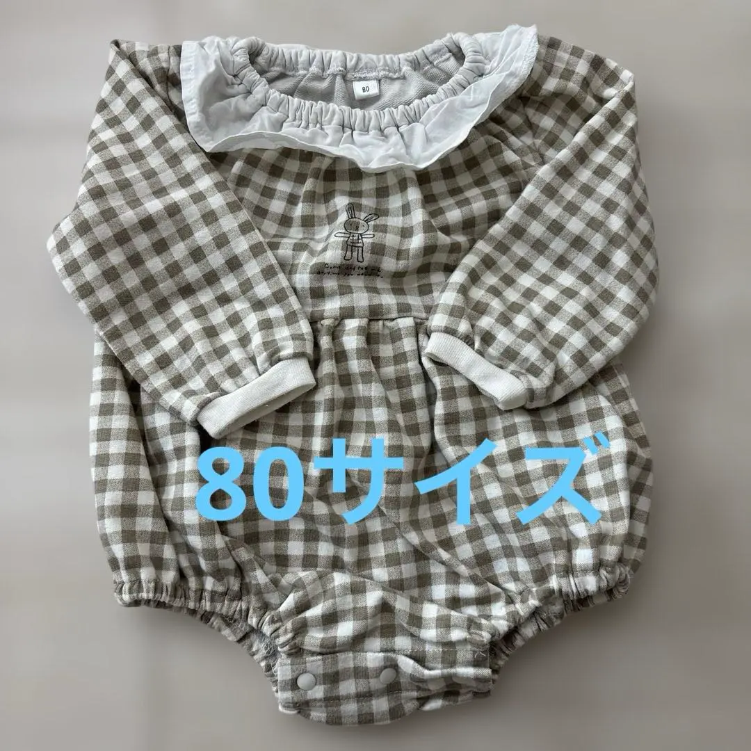Thumbnail of Size 80, long-sleeved romper, baby