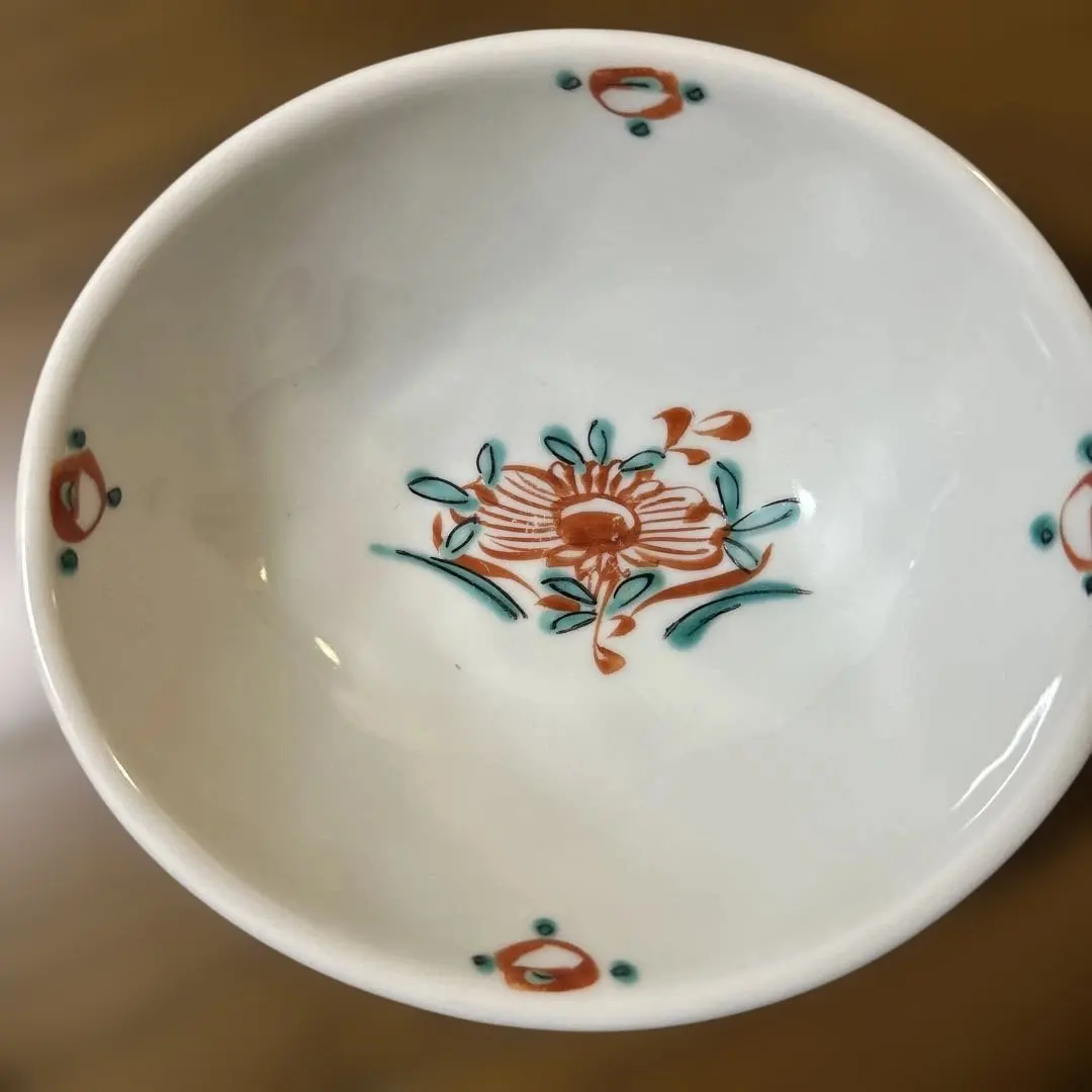 Thumbnail of Five red-painted oval bowls