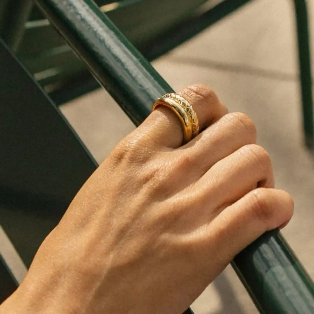 LOUISE DAMAS 指輪 Augustine リング　美品 ☆パリ発 Louise Damas☆ Augustine チェーン リング 指輪 GOLD