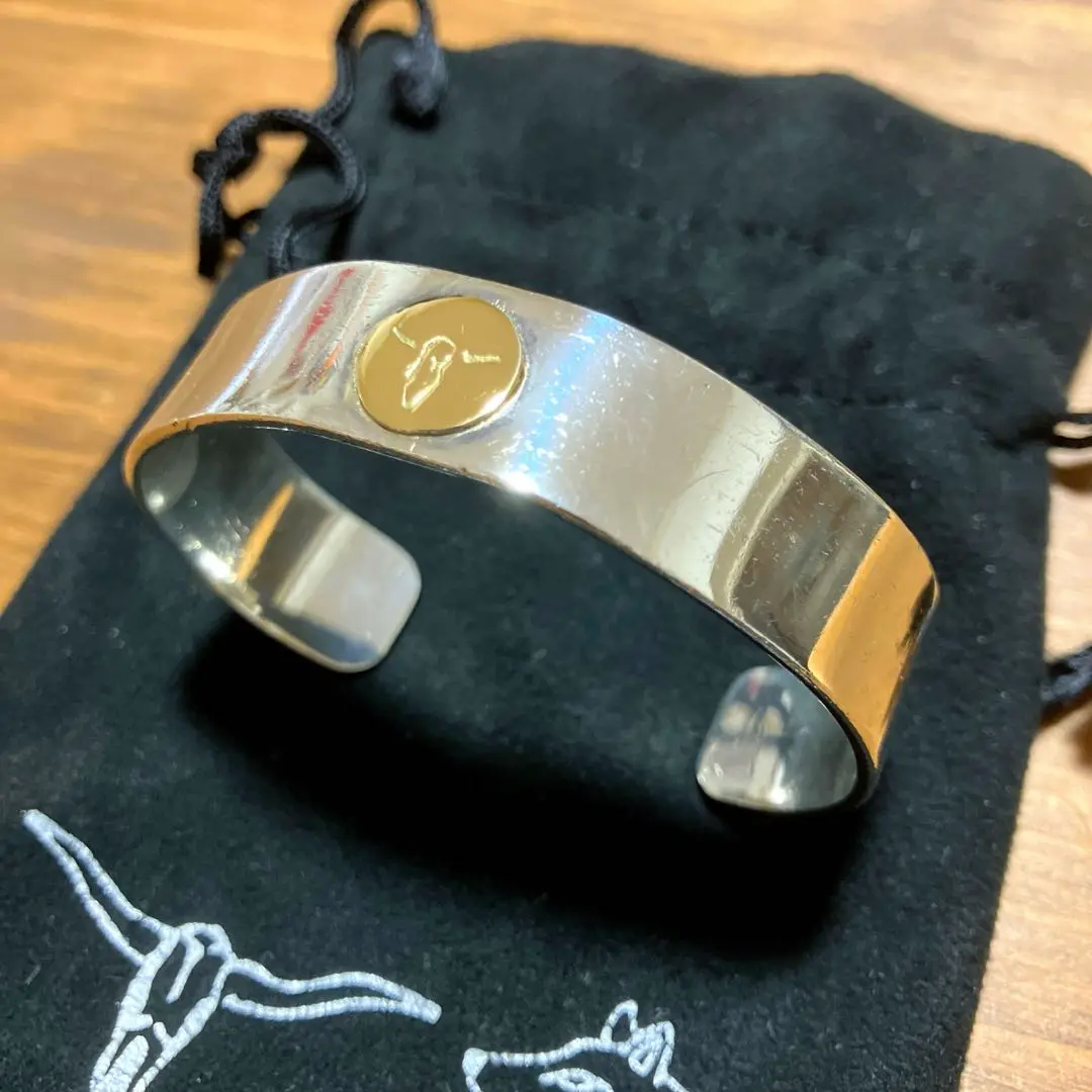 極美品　磨き済み　タディアンドキング　タディ&キング　バングル　ウルフ　k18 極美品 磨き済み タディアンドキング タディ&キング バングル