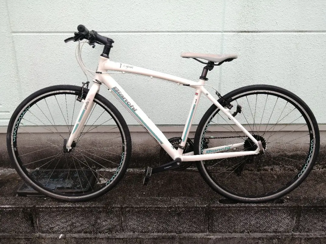 【めっちゃスポーツ！】ビアンキ C Sports1 【美品】 新生活に！ 楽天市場】BIANCHI C-SPORT 1 2025年モデル イタリアブランド