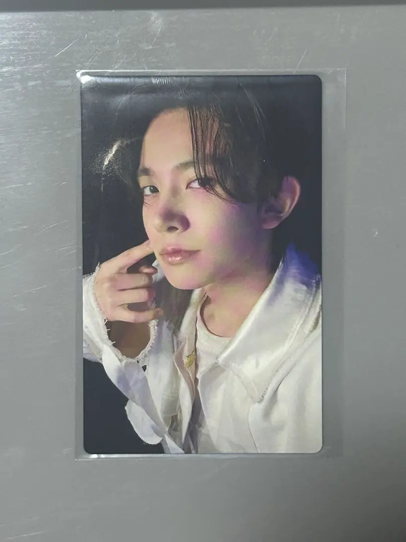 Thumbnail of ENHYPEN Heeseung Yoichi (Evening) Trading Card