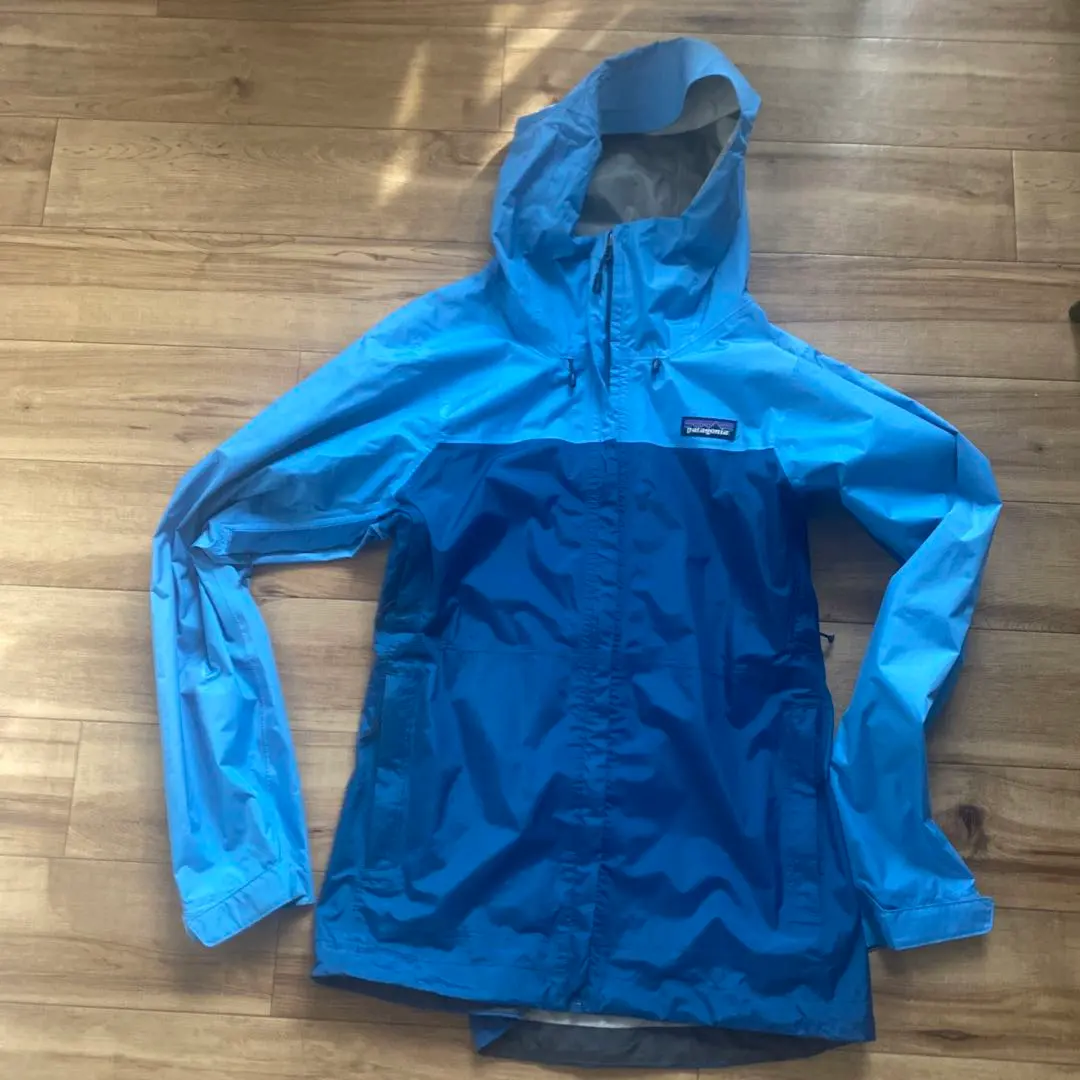 Thumbnail of Patagonia XS blue jacket