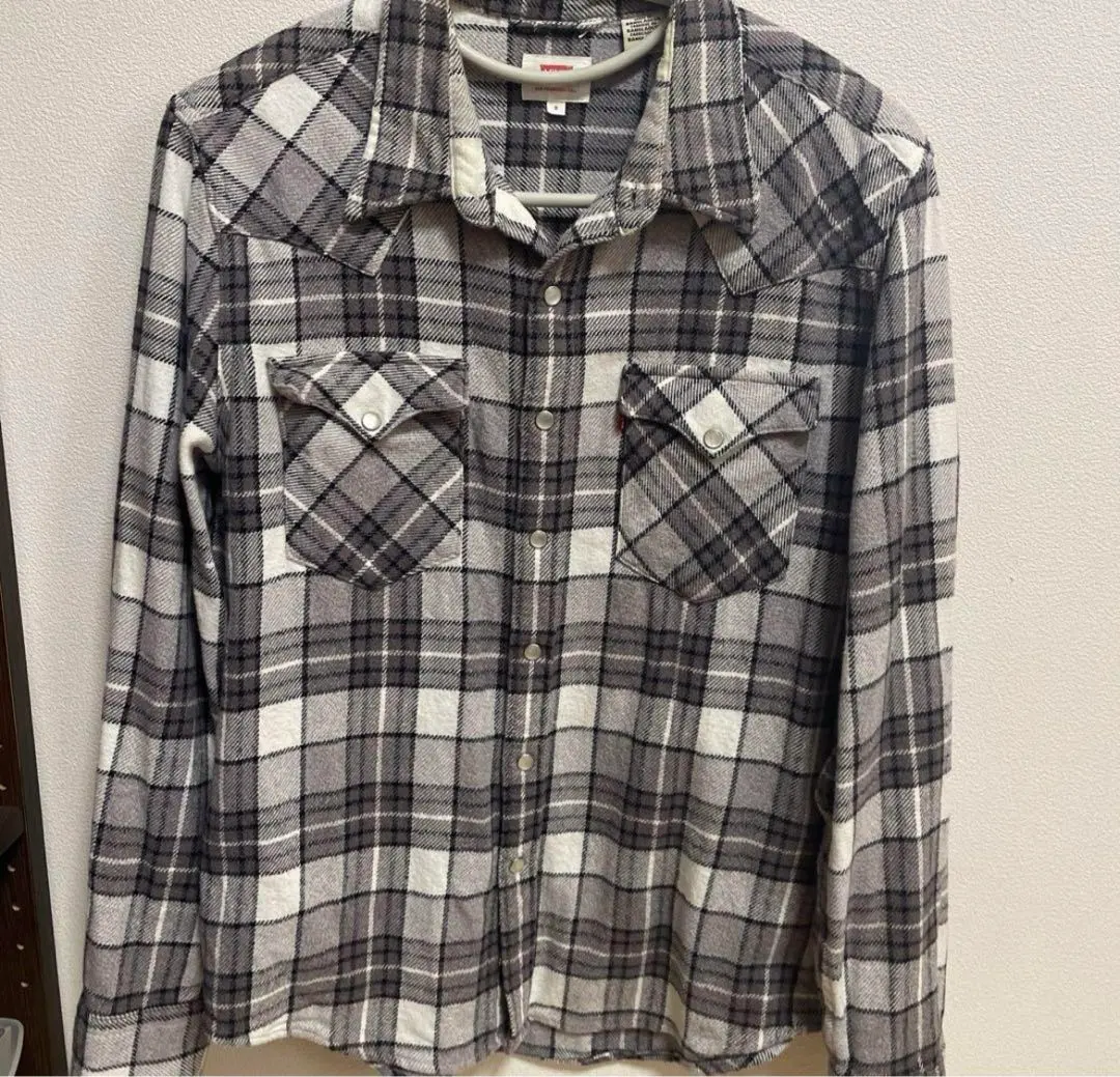 Thumbnail of Levi's Check Shirt S