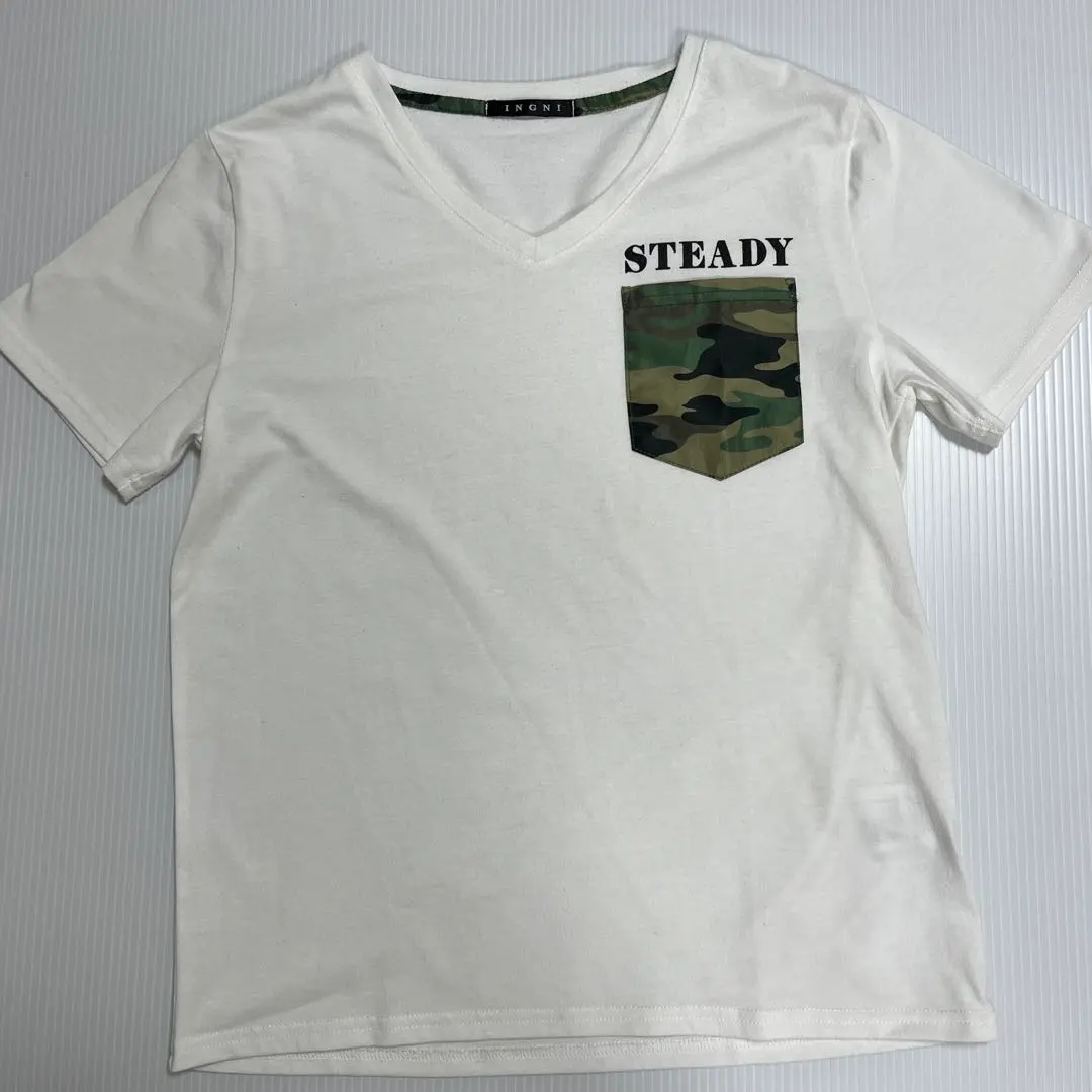 Thumbnail of INGNI V-neck T-shirt with camouflage pocket, size M