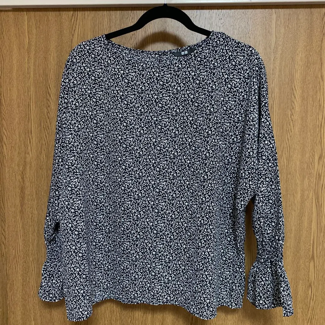 Thumbnail of Uniqlo Floral Ruffle Sleeve Blouse, Long Sleeve, Navy