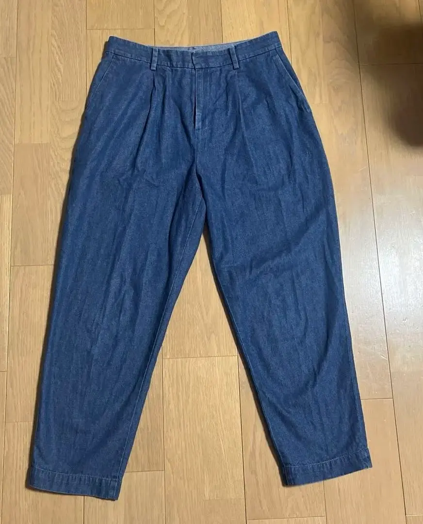 Thumbnail of UNIQLO Uniqlo Cotton Tapered Ankle Pants L