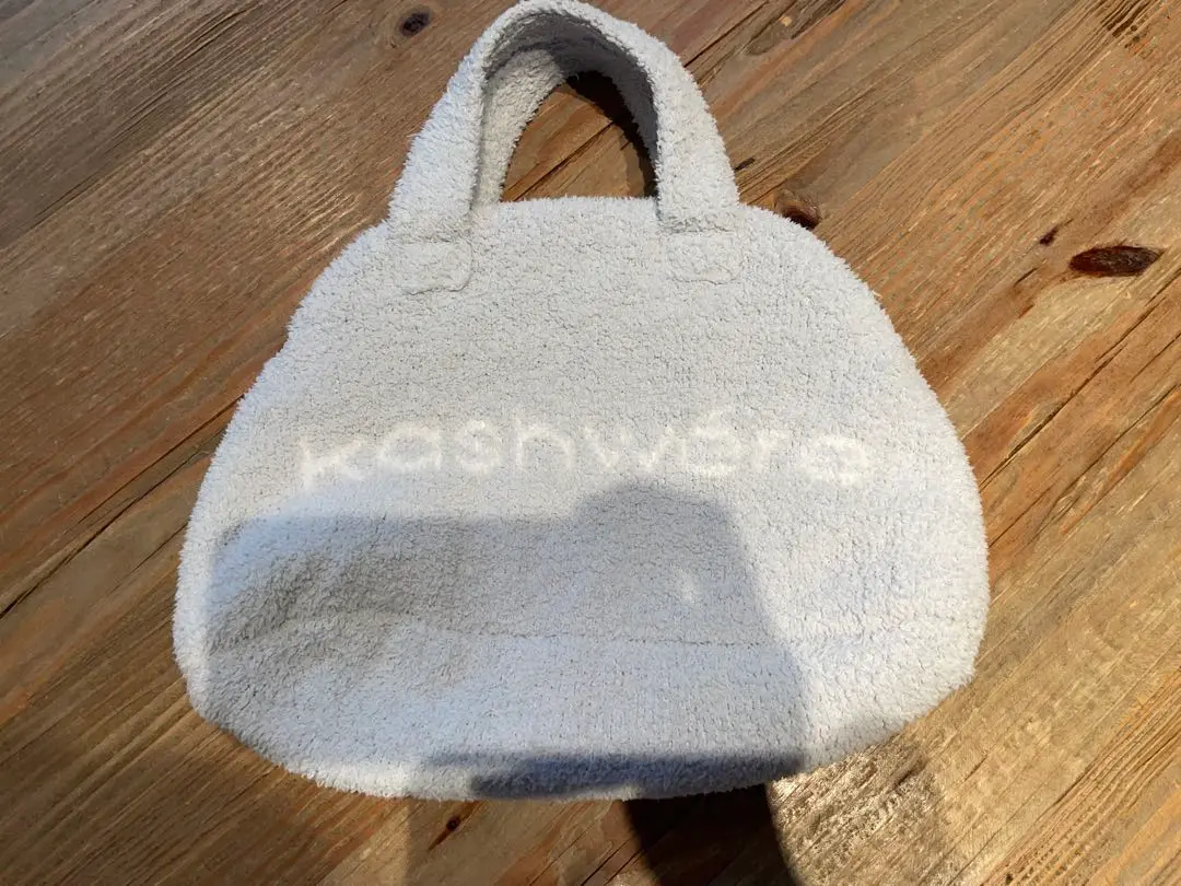 カシウエア　バッグ kashwere（バッグ）のフリマアイテム一覧