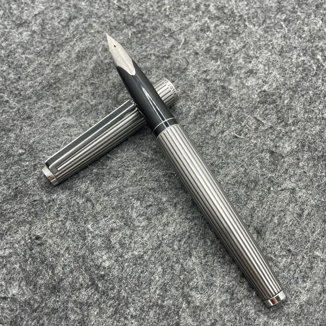 Pilot 万年筆 CUSTOM 蝕刻ストライプ　K-500SS Pilot ビンテージ万年筆 CUSTOM 蝕刻ストライプ K-500SS