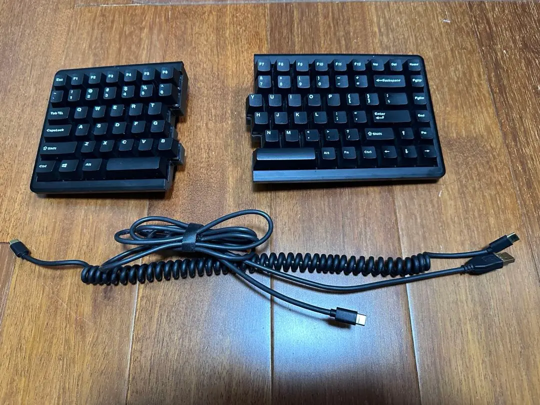r*o様 廃盤 MISTEL BAROCCO MD770 RGB 静音赤軸 日本 Amazon.co.jp: BAROCCO MiSTEL MD770 (日本語配列/静音赤軸