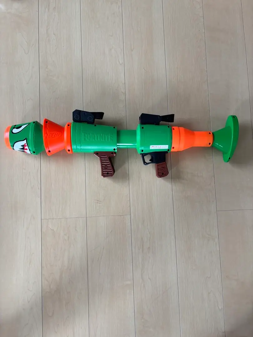 これで最後　ナーフ FORTNITE ランチャー　貴重な未開封ロケット弾付き！ Amazon.co.jp: ハズブロ(HASBRO) ナーフ フォートナイト