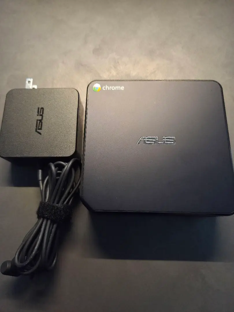 企業向けグーグルミットビデオ会議システム Chromebox CN62