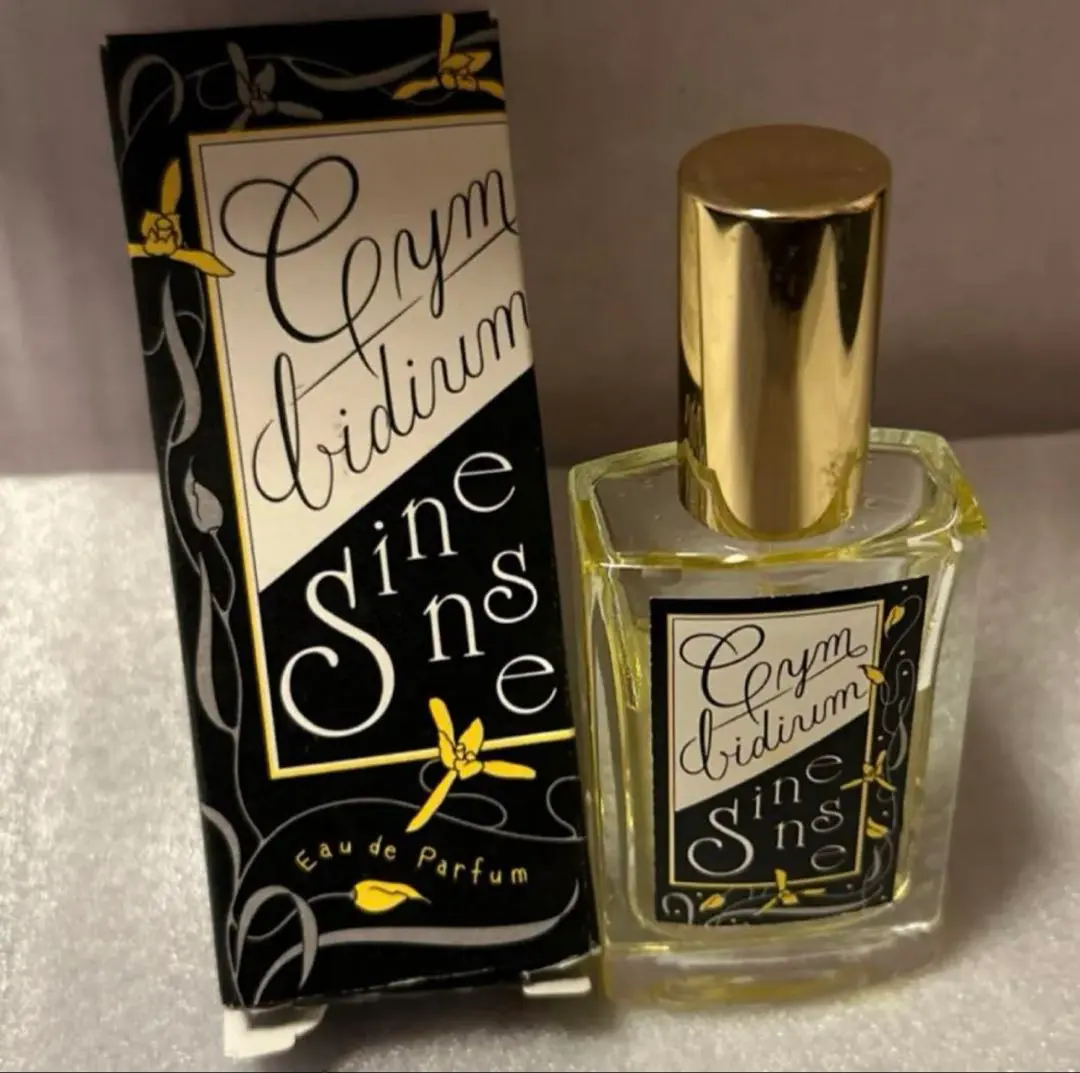 シンシネ香水 26ml ホウサイランの香り シンシネ香水 26ml ホウサイランの香り - 香水(女性用)在庫 処分