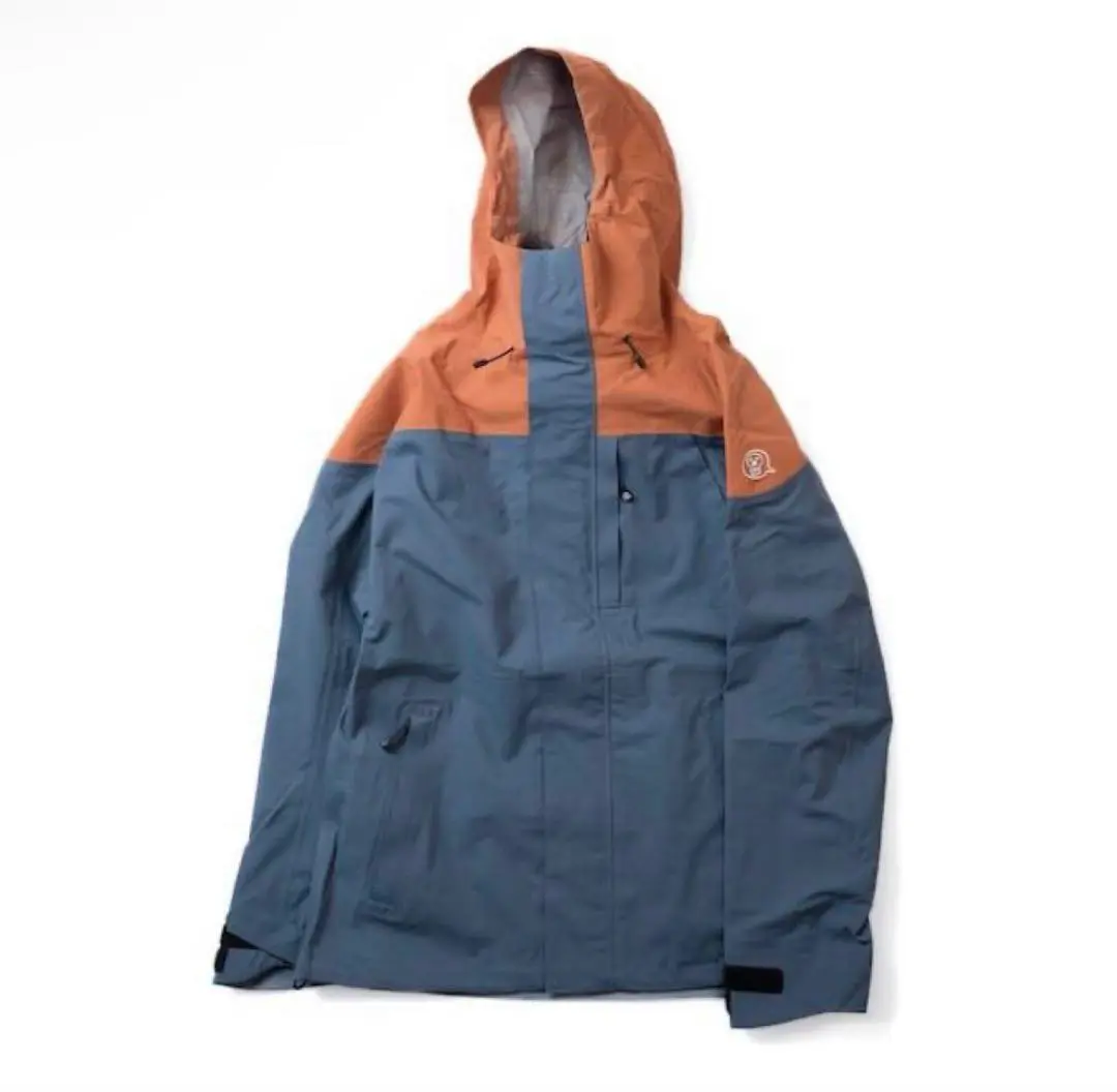 un-peepjk-01.jpg