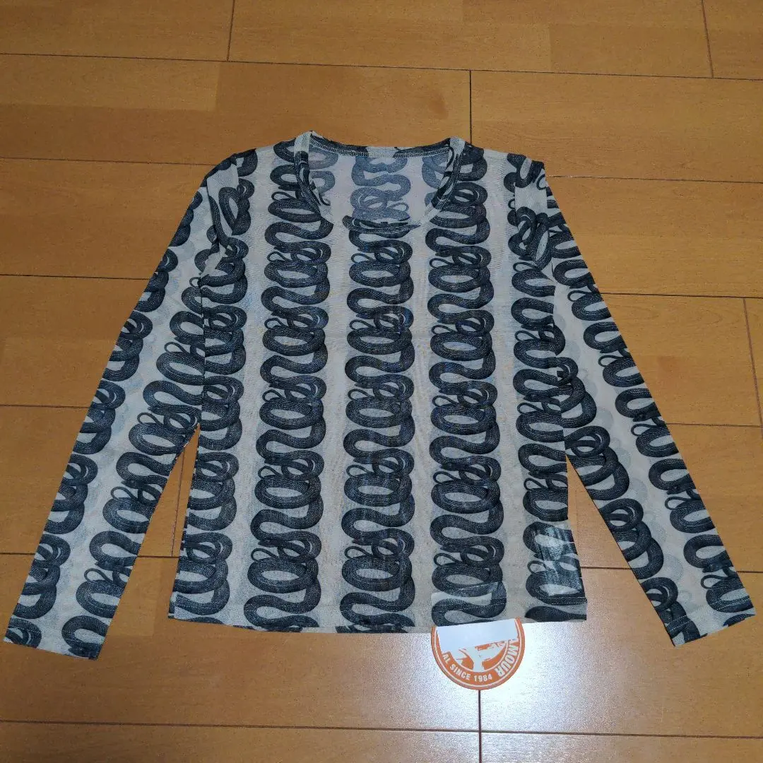 美品♡ヒステリックグラマー SNAKE LOOP  カットソー 美品♡ヒステリックグラマー SNAKE LOOP カットソー