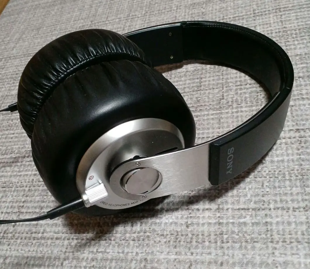 【美品】SONY ヘッドホン MDR-XB700 Amazon.co.jp: SONY EXTRA BASS 密閉型ヘッドホン MDR-XB700