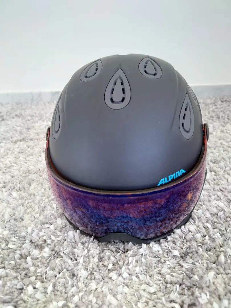 KASC（カスク）スキー用バイザー一体型ヘルメット M58 KASC（カスク）スキー用バイザー一体型ヘルメット M58